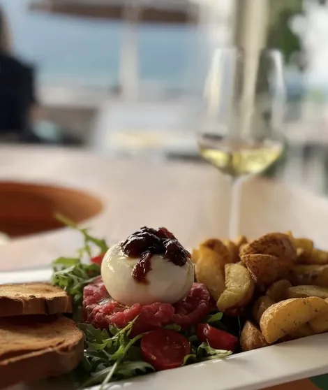 Tartare e burrata da Be Up